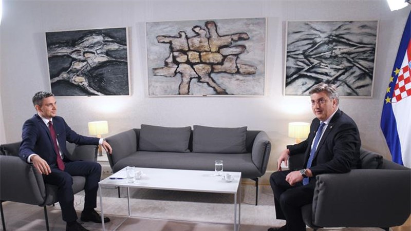 Plenković u Dnevniku HTV-a: Ključ je svih mjera pomagati onima kojima je to najpotrebnije